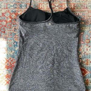 Lululemon women’s power Y tank